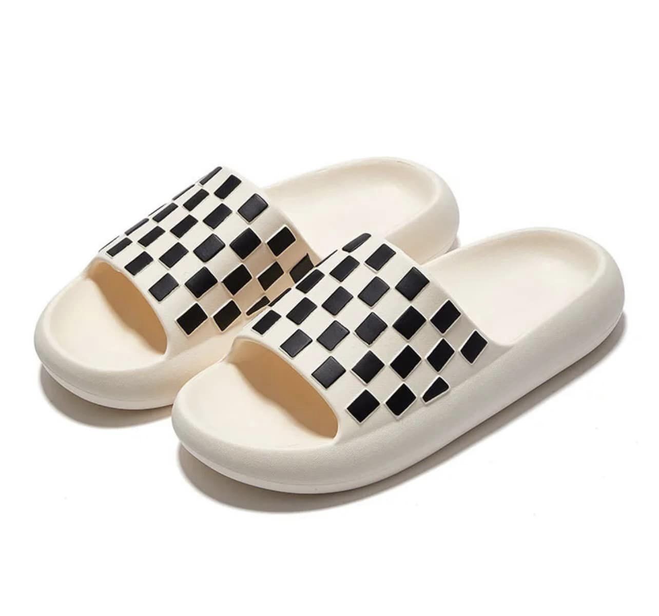 Boujee Slides - White Checkered